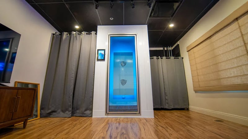 cryotherapy-chambers_6x3_144dpi
